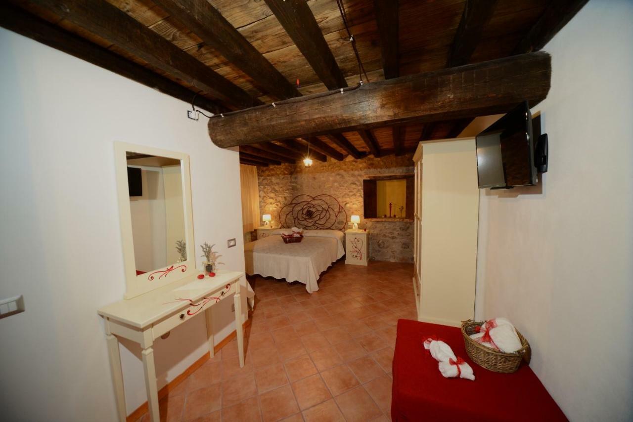 Corte Davini Agriturismo Monzambano Ngoại thất bức ảnh